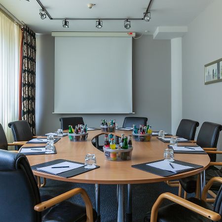 Отель Plaza Premium Koeln Экстерьер фото