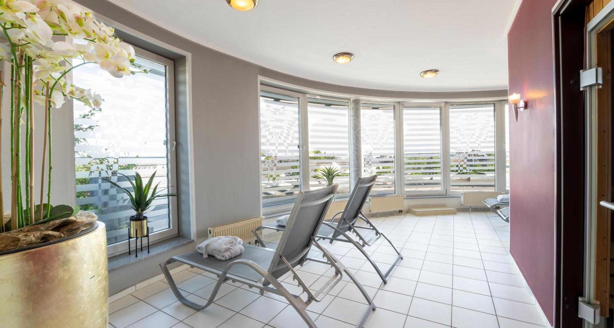 Отель Plaza Premium Koeln Экстерьер фото
